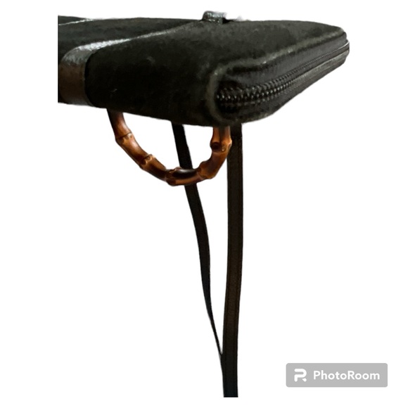 Vintage Gucci zip around wallet on a chain WOC crossbody black suede bamboo - Picture 13 of 16